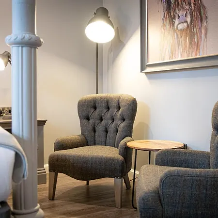 The Townhouse Aberfeldy - Rooms & Breakfast-3