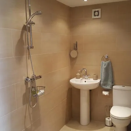 The Cartlodge B & B-2