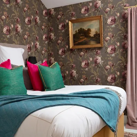 Balnakeilly House - Luxury Lodging-3