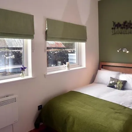 The Walled Garden Room-3