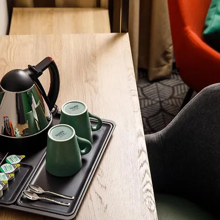 Ibis Styles London Seven Kings-2