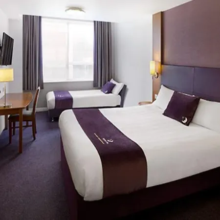 Premier Inn St. Neots-2