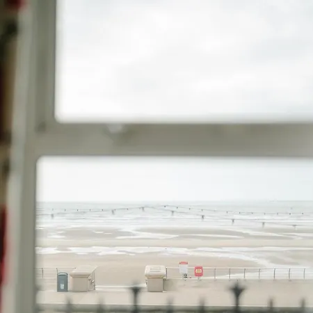 The Chimes On The Sea-2