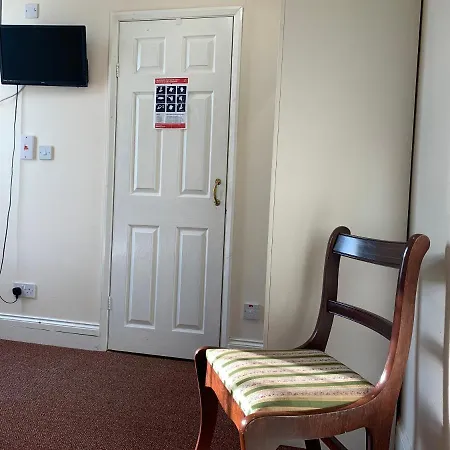 St Anne's Road Guest House-3