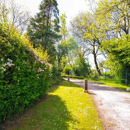 Ballas Farm Country Guest House-3