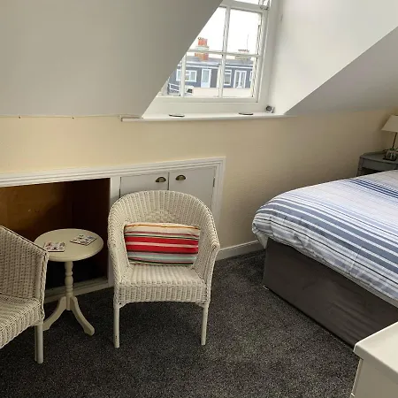 Letchworth Guest House-3