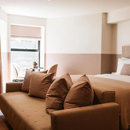 Port Hotel-3