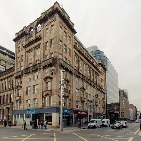 Premier Suites Plus Glasgow George Square-3