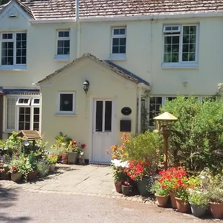Coach House Cottage-3