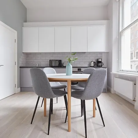 1Vh Virginia House, 31 Bloomsbury Way By City Living London-3