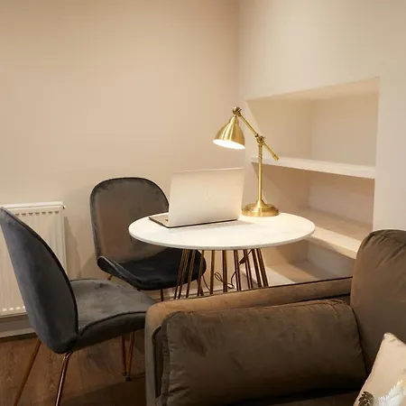 Three Cranes Serviced Apartments-2