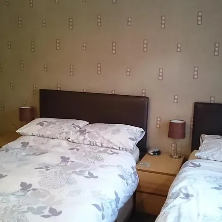 Moorland House-2