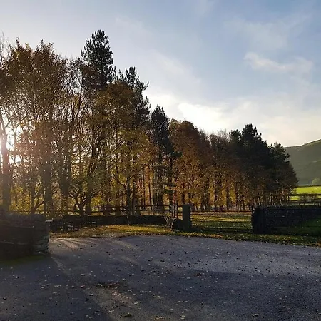 Dunscar Farm Bed & Breakfast-2