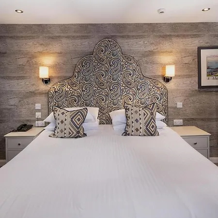 Hotel Hebrides-2