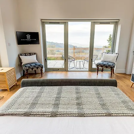 Cheltenham View Lodge-3