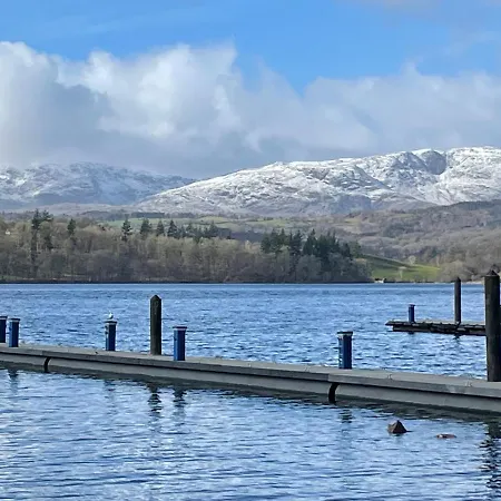 Troutbeck Hot Tub Lodge 4-2