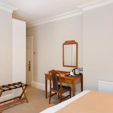 Staunton Hotel-3
