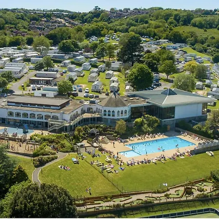 Luxury Lodge - Hoburne Devon Bay-2