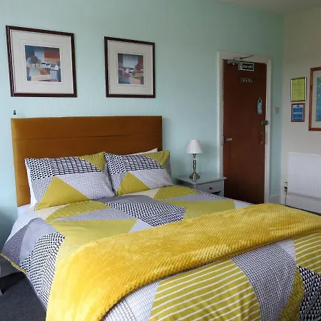 Ainsley Court Guest House-2
