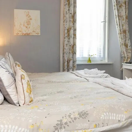 The Firs Bed And Breakfast-2