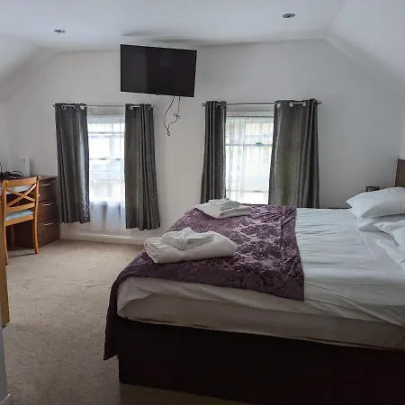 Barley Sheaf, Old Bridge Street En Suite Rooms, Room Only-3