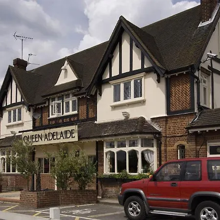 Premier Inn Epsom North-3