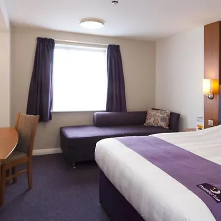 Premier Inn Leicester - Braunstone-2