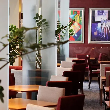 Holiday Inn Express Southampton - M27, J7 By Ihg-2