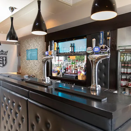 Holiday Inn Express, Chester Racecourse By Ihg-3