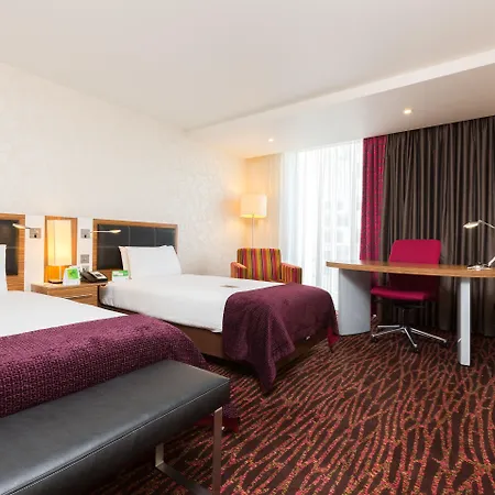 Holiday Inn Manchester-Mediacityuk By Ihg-2
