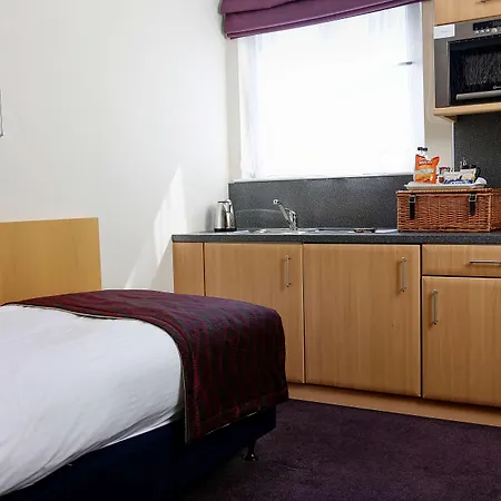 Sure Hotel By Best Western Aberdeen-2