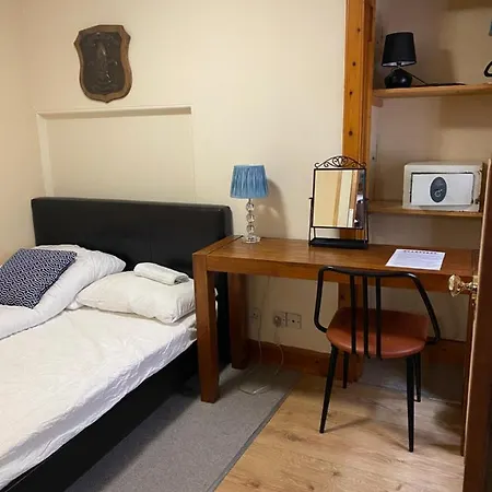 Edinb&B-3