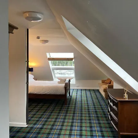 Oban Suites And Lodges By The Sea-3