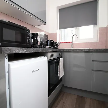 Ty Suites 2 - New Aparthotel In Cardiff-3
