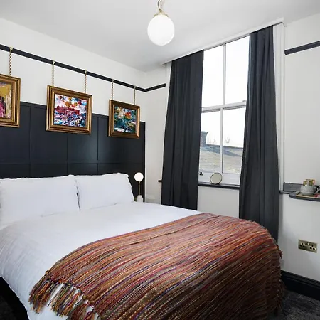 Swan & Railway Hotel Wigan-3