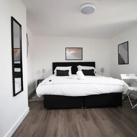 Ty Suites 7 - New Aparthotel In Cardiff-2