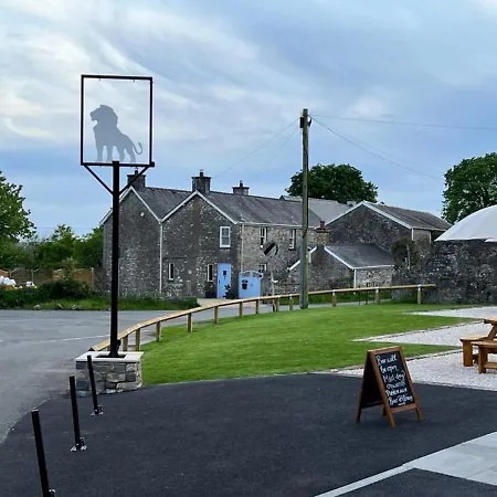 The White Lion Cowbridge-3