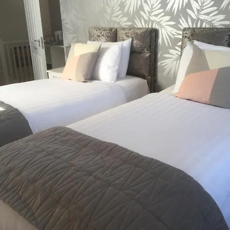 Loggans Lodge-2