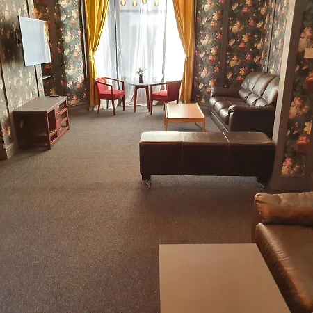 Balkan Hotel-2