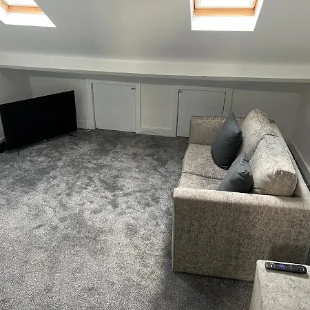 Liley Apartments-3