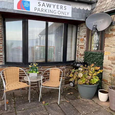 Sawyers Bed And Breakfast-3