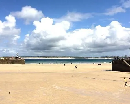 Grey Mullet Guest House-2