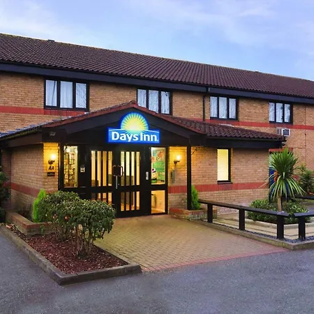 Days Inn London Stansted Airport-3