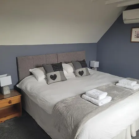 Lindisfarne Bed & Breakfast-3