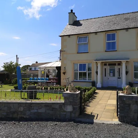Taldrwst Farmhouse-3