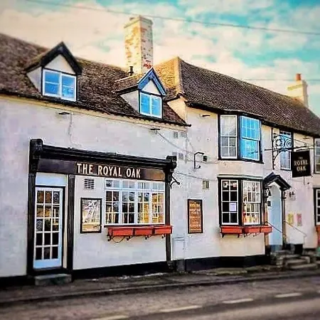 The Royal Oak-3