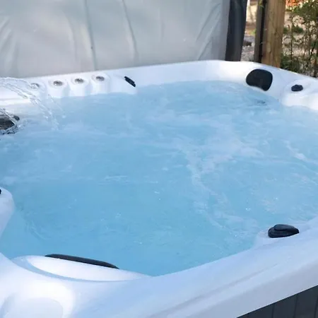 Converted Stable With Hot Tub-3