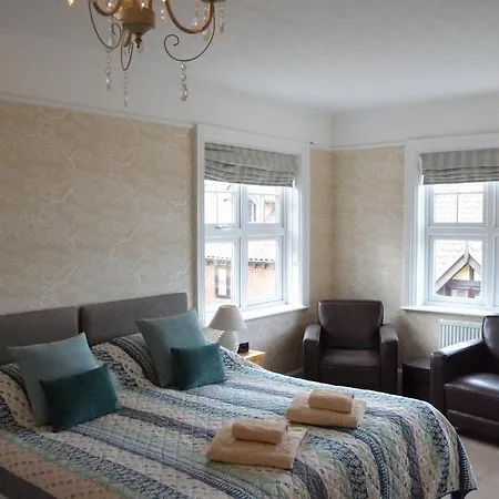 Camberley House-2