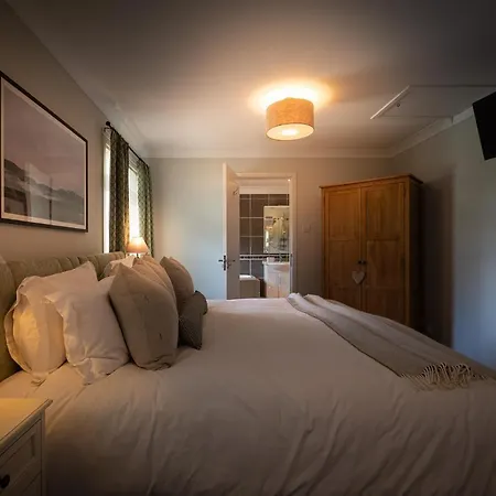 Balmridge House, Loch Ness, Bed & Breakfast-2