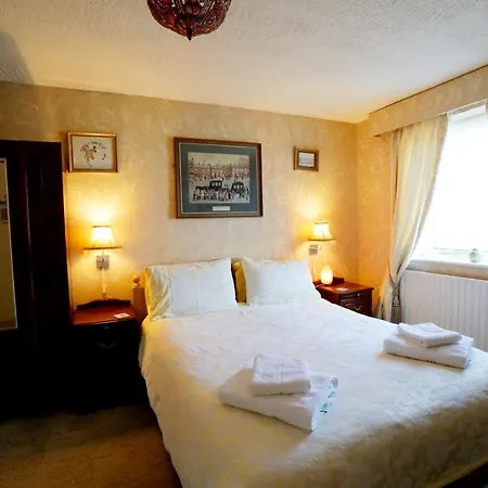 Bryn Woodlands House-3